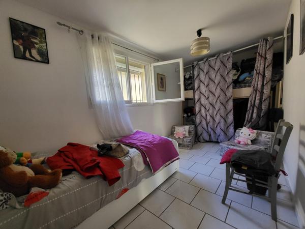 Istres (13800) VILLA 3 PIECES 75M2 PLAIN PIED RENOVEE