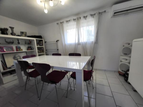 Istres (13800) VILLA 3 PIECES 75M2 PLAIN PIED RENOVEE