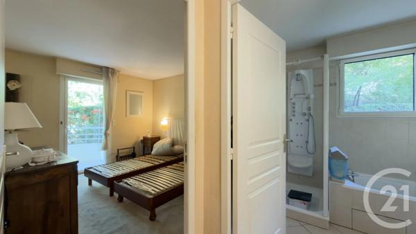 Appartement F4 à vendre  4 pièces - 99,26 m 2   GAP  - 05