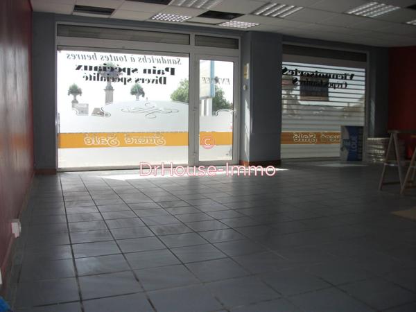 Commerce à louer 2 pièces de 90 m²