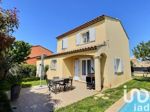 Maison 6 pièces de 107 m² à Peyrolles-en-Provence (13860)