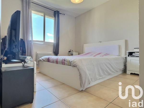 Maison 6 pièces de 107 m² à Peyrolles-en-Provence (13860)