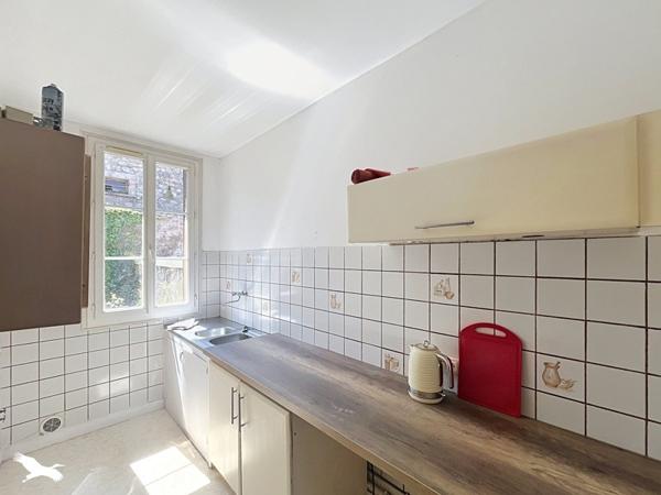 Maison 103 740 € Rochechouart 6 p 83 m² DPE F
