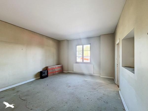 Maison 103 740 € Rochechouart 6 p 83 m² DPE F