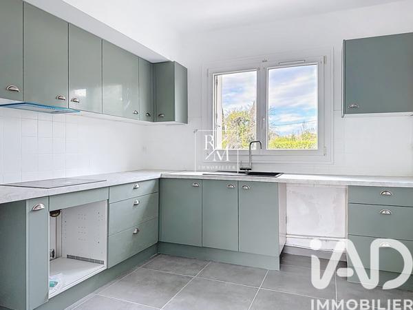 Maison à vendre 4 pièces 131 m² Éguilles