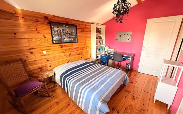 Maison à vendre    7 pièces • 164 m2 Angresse