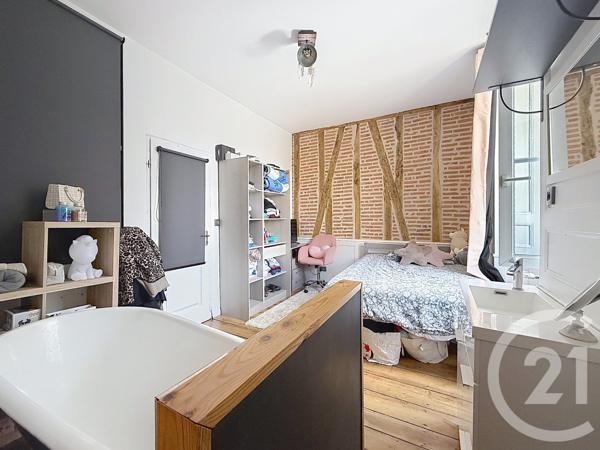 Appartement F2 à vendre  2 pièces - 61,79 m 2   GUERET  - 23