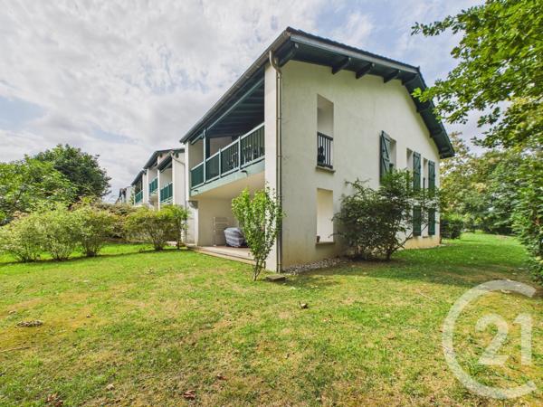 Appartement T3 à vendre  3 pièces - 63,70 m 2   ESPELETTE  - 64