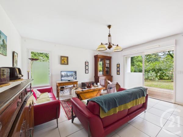 Appartement T3 à vendre  3 pièces - 63,70 m 2   ESPELETTE  - 64
