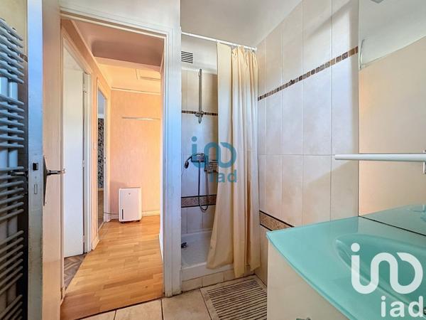 Maison traditionnelle 6 pièces de 130 m² à Narbonne (11100)