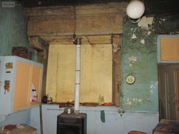 Maison à restaurer à vendre à Faverney en Haute-Saône (70160), ref : CP/E87