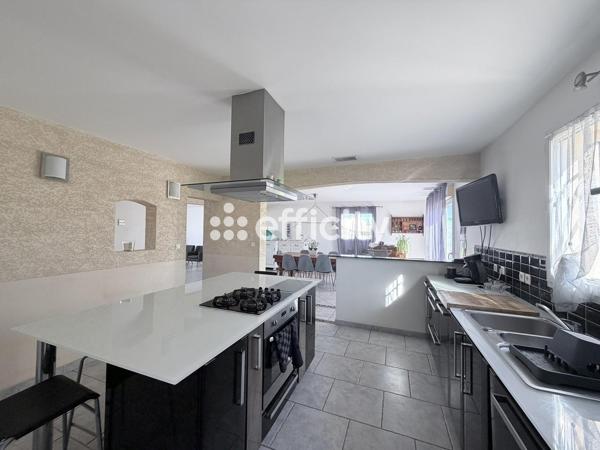Maison
         6 pièces
        - 160 m² Exclusivité