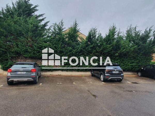 À vendre Parking - Marolles-en-brie 94440