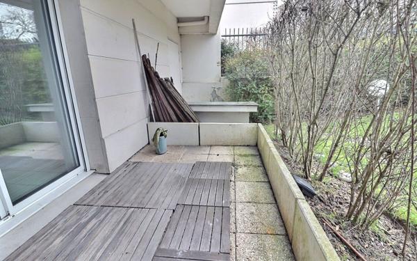 Appartement à vendre    2 pièces • 42,67 m2 Paris 20