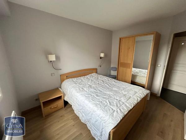 Appartement à louer 3 pièces 61.64m² Lille (59000)