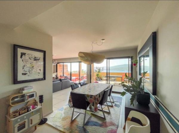 Propriano, appartement  de grand standing Propriano 4 pièce(s) 119.43 m2 terrasse vue mer garage