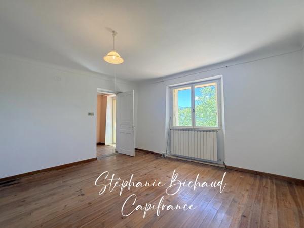 Maison mitoyenne 149 M² à vendre 6 pièces CHABOTTES (05)Vue montagnes – Terrain de 1 088 m²