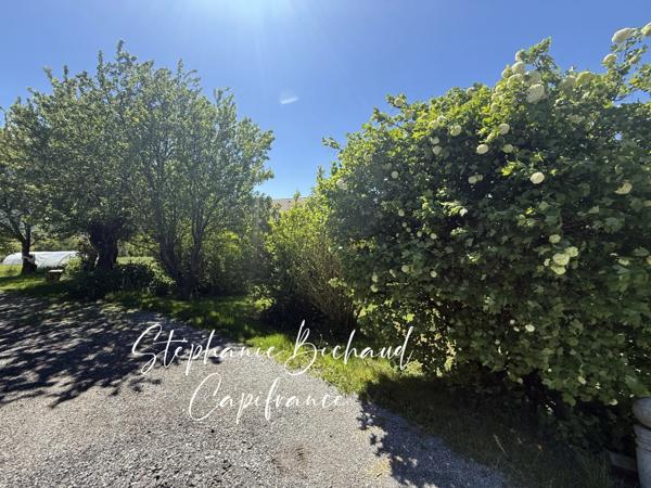 Maison mitoyenne 149 M² à vendre 6 pièces CHABOTTES (05)Vue montagnes – Terrain de 1 088 m²