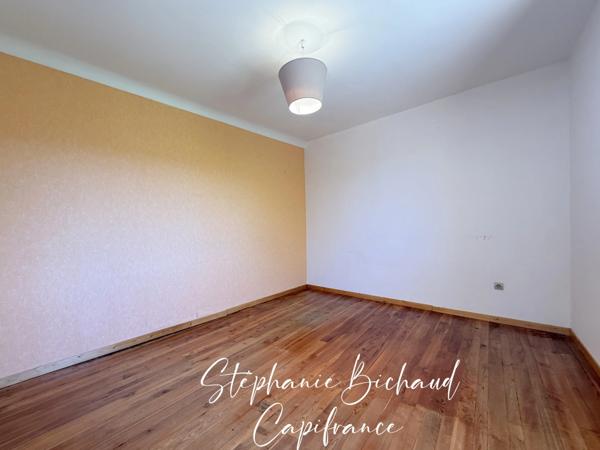 Maison mitoyenne 149 M² à vendre 6 pièces CHABOTTES (05)Vue montagnes – Terrain de 1 088 m²