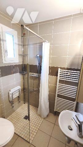 Un environnement calme, résidentiel et proche du centre-ville.