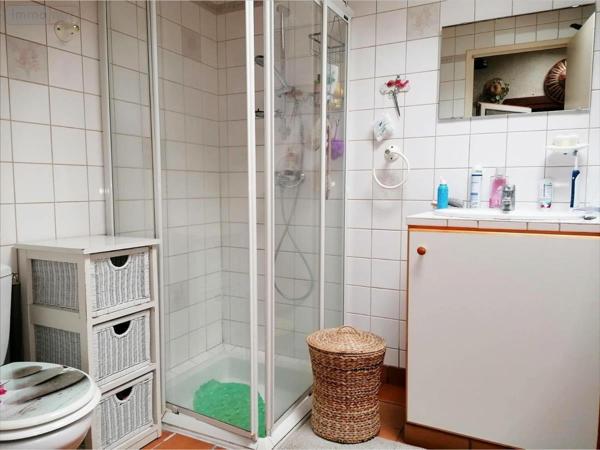 Maison de ville à vendre à Descartes dans l'Indre-et-Loire (37160), ref : 082/372