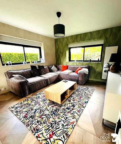 Maison - À vendre - 152 m² - CHANGE | The Door Man