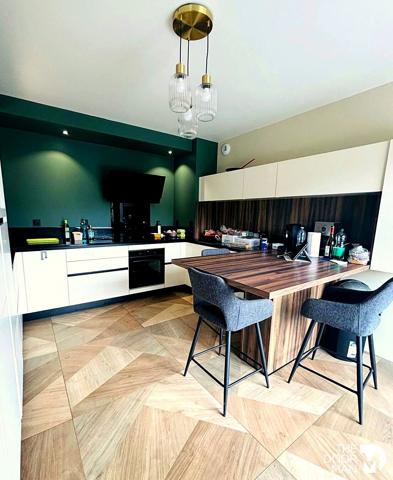 Maison - À vendre - 152 m² - CHANGE | The Door Man