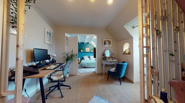 Parçay-Meslay (37210) Maison pleine de charme.