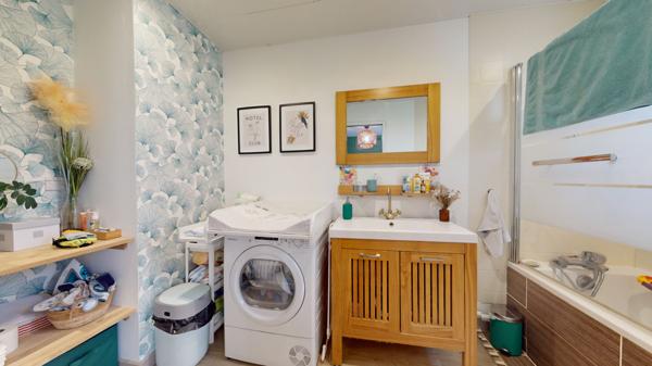 Parçay-Meslay (37210) Maison pleine de charme.