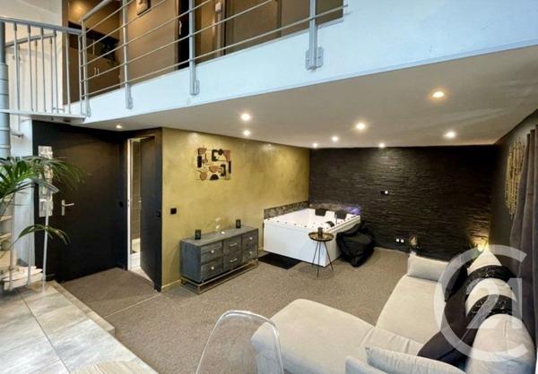 Maison à vendre  3 pièces - 71 m 2   MEDIS  - 17