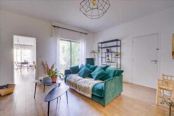 Appartement à louer |  BORDEAUX |  2 pièces | 56 m²