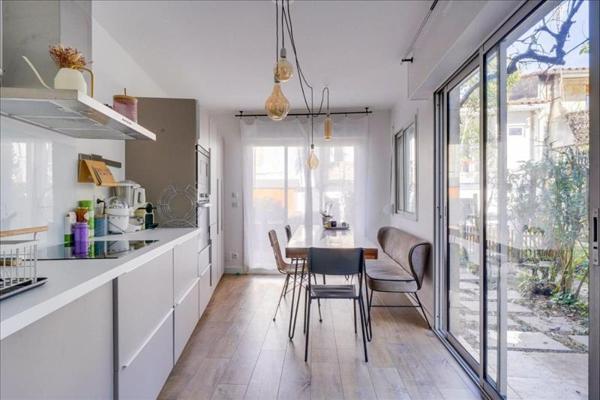 Appartement à louer |  BORDEAUX |  2 pièces | 56 m²