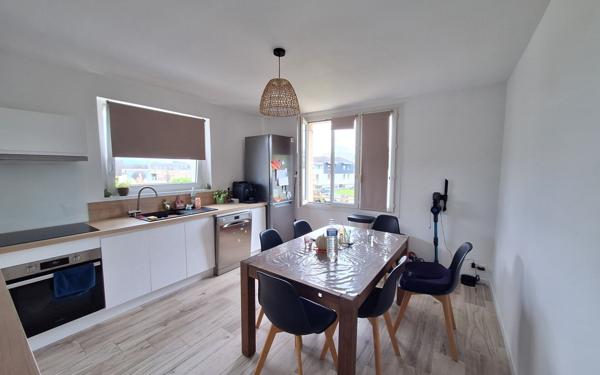 Maison à vendre    6 pièces • 115 m2 Lanmeur