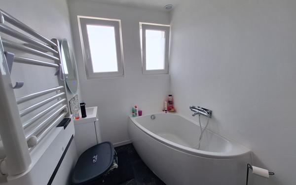 Maison à vendre    6 pièces • 115 m2 Lanmeur