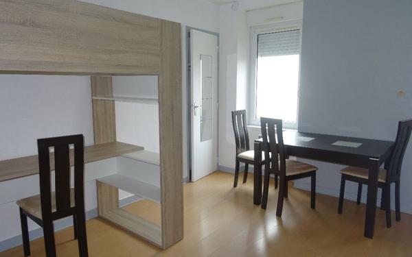 Appartement à louer    1 pièce •  Brest