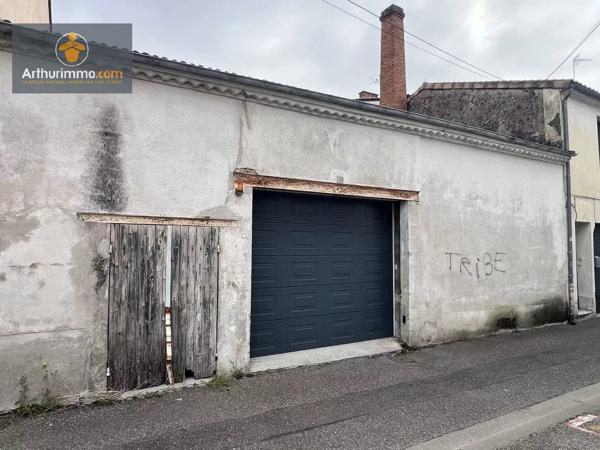 Vente                                                      Local commercial
                        
                     7 pièces                                         à Marmande