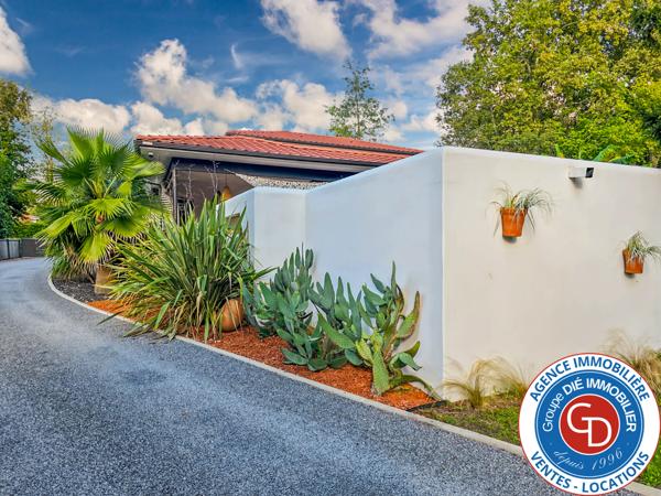 Mios (33380) Villa contemporaine avec 5 chambres et piscine