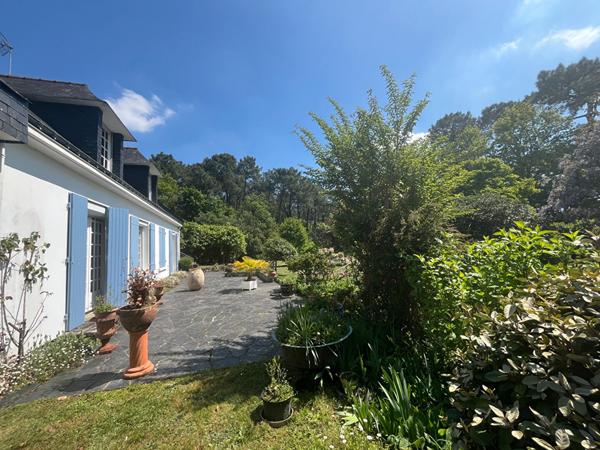 ARRADON À vendre Maison à rénover de 146m² sur terrain de plus de 4700m² avec studio