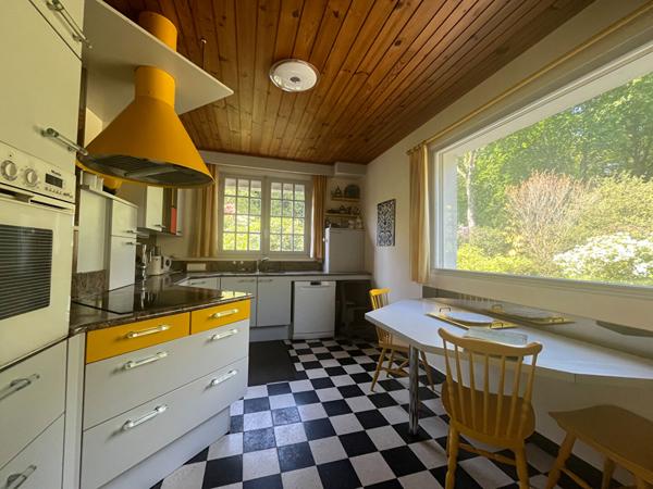 ARRADON À vendre Maison à rénover de 146m² sur terrain de plus de 4700m² avec studio