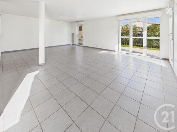 Maison à vendre  4 pièces - 102 m 2   VILLENAVE D ORNON  - 33