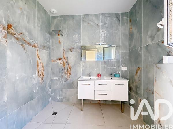 Maison à vendre 5 pièces 164,97 m² Saint-Jean-d'Illac