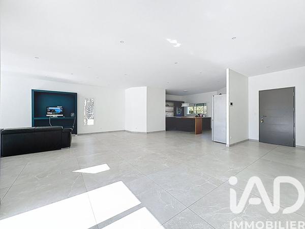 Maison à vendre 5 pièces 164,97 m² Saint-Jean-d'Illac