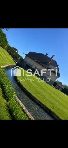 Maison de caractère avec très grand terrain