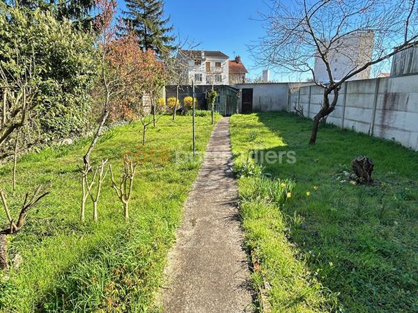 Vente Maison105 m² - 5 Pièces - VILLENEUVE LE ROI (94290)