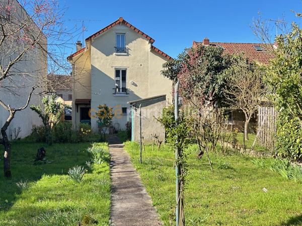 Vente Maison105 m² - 5 Pièces - VILLENEUVE LE ROI (94290)
