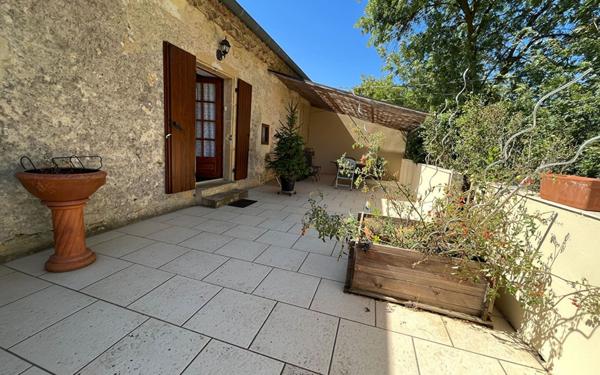 Maison à louer    4 pièces •  Gaja-la-Selve