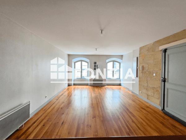 Location Appartement 3 pièces 77.38 m² - 5 RUE DU PORT Bordeaux 33000