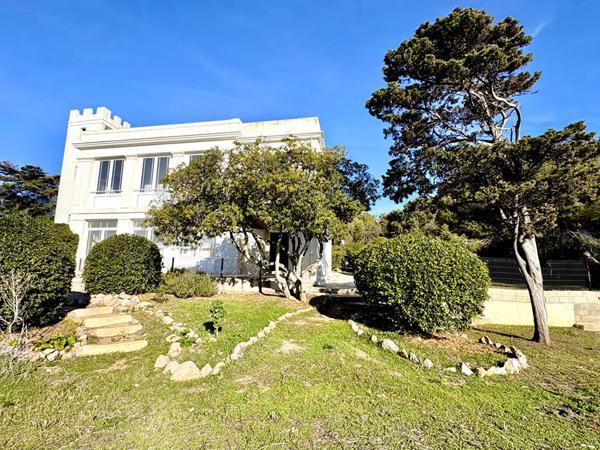 Maison Sète 6 pièces 2000 m² première ligne mer