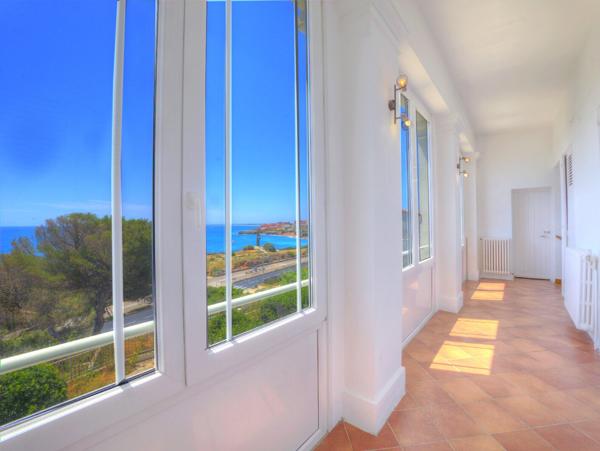 Maison Sète 6 pièces 2000 m² première ligne mer