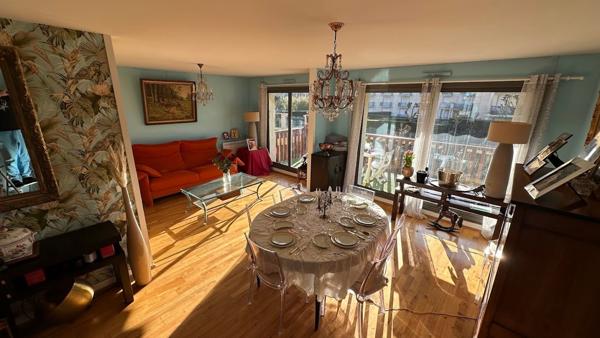 Appartement T2/T3  68 m² à Deauville dans le Triangle d'Or avec balcon, cave et box fermé à trois minutes de la plage